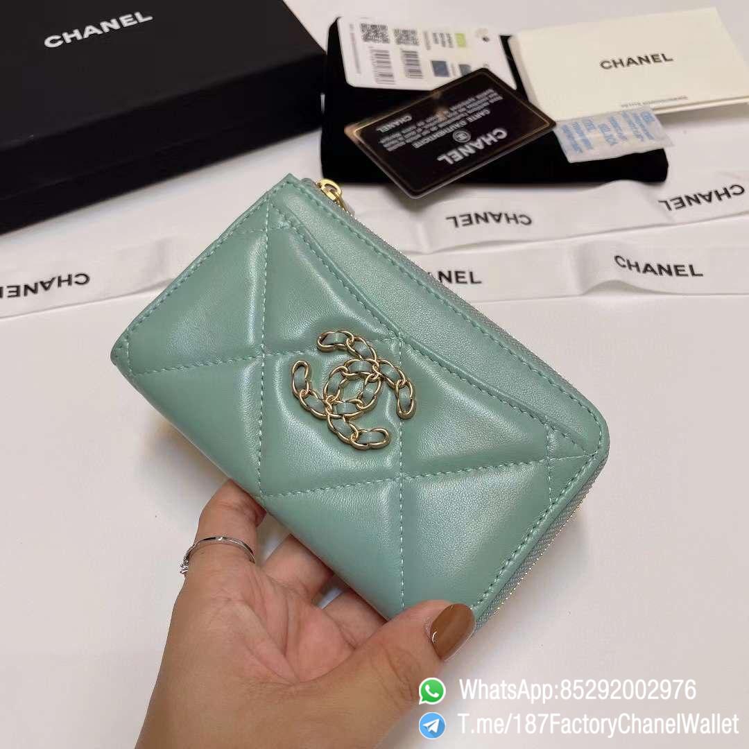 187 Factory Chanel Wallet 19 Zipped Card Holder Aqua Gold Tone Ruthenium Finish Metal 02 187 Factory Chanel Wallet 19 Zipped Card Holder Aqua Gold Tone Ruthenium Finish Metal 02