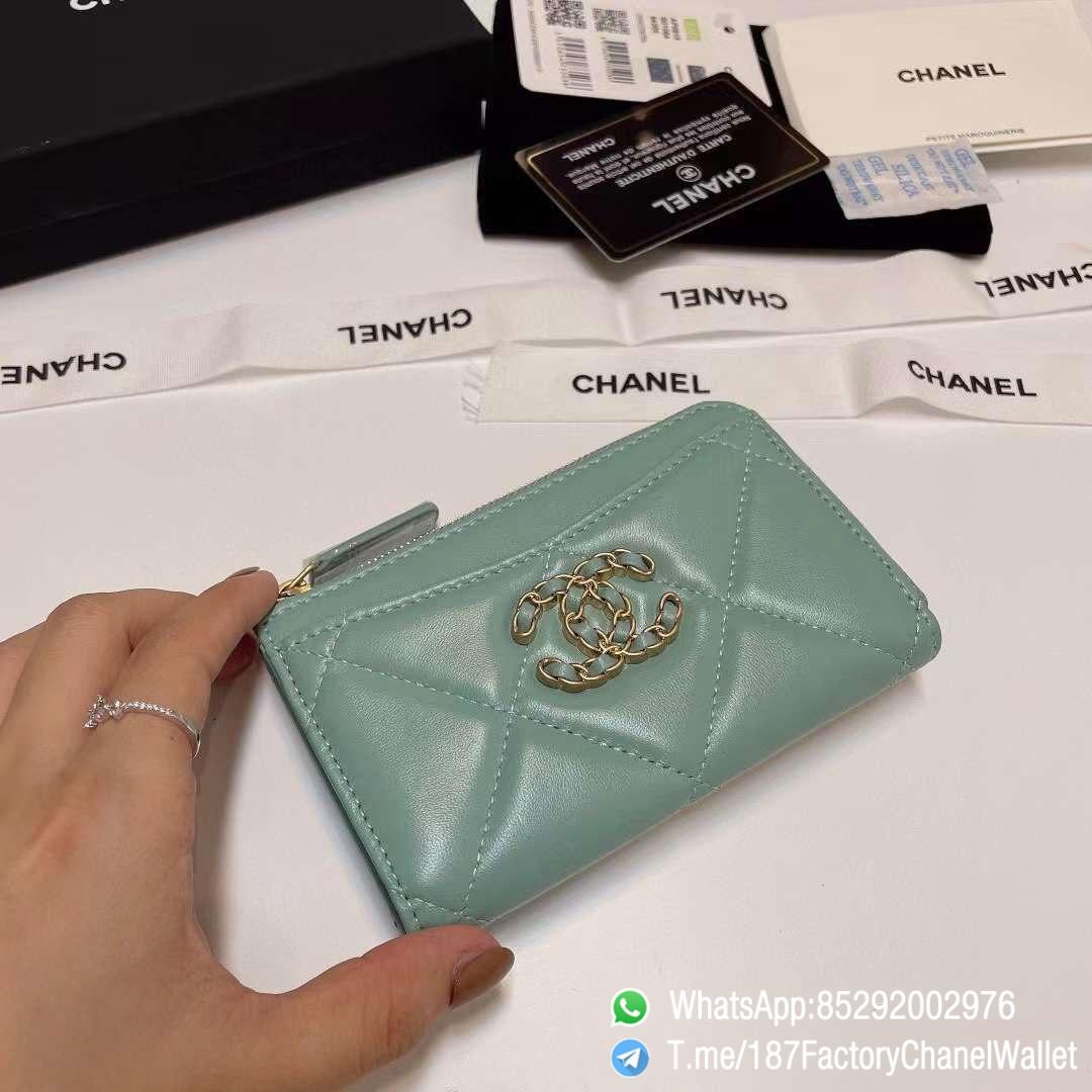 187 Factory Chanel Wallet 19 Zipped Card Holder Aqua Gold Tone Ruthenium Finish Metal 04 187 Factory Chanel Wallet 19 Zipped Card Holder Aqua Gold Tone Ruthenium Finish Metal 04