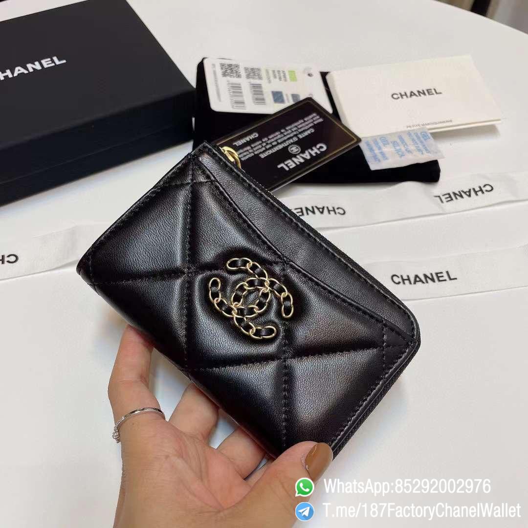 187 Factory Chanel Wallet 19 Zipped Card Holder Black Gold Tone Ruthenium Finish Metal 02 187 Factory Chanel Wallet 19 Zipped Card Holder Black Gold Tone Ruthenium Finish Metal 02