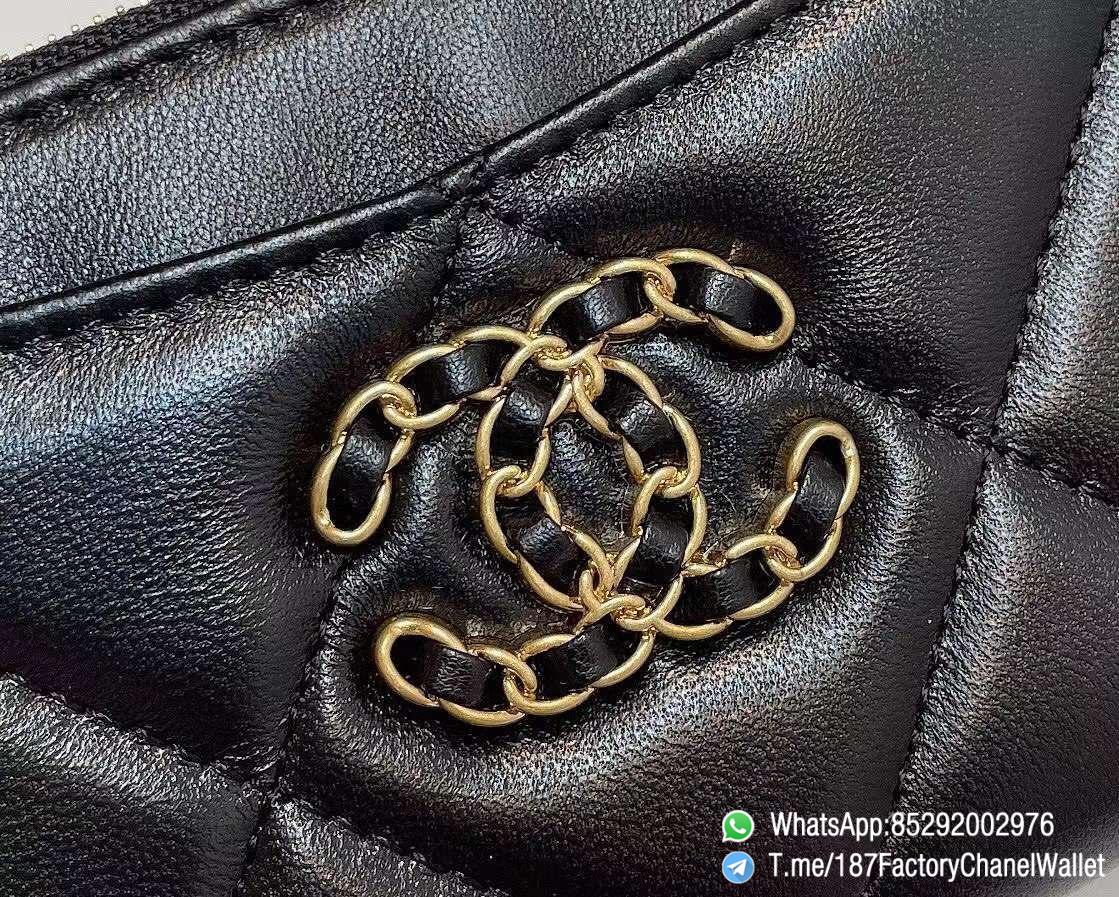 187 Factory Chanel Wallet 19 Zipped Card Holder Black Gold Tone Ruthenium Finish Metal 06 187 Factory Chanel Wallet 19 Zipped Card Holder Black Gold Tone Ruthenium Finish Metal 06