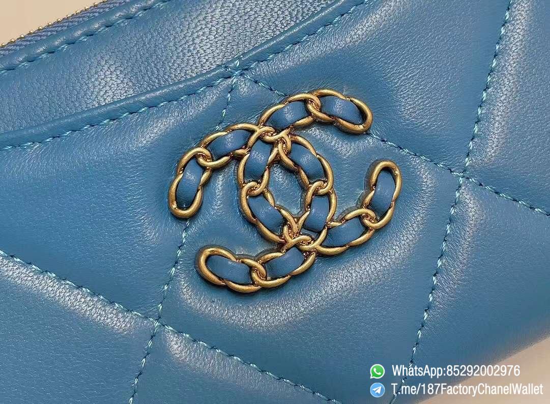 187 Factory Chanel Wallet 19 Zipped Card Holder Blue Gold Tone Ruthenium Finish Metal 05 187 Factory Chanel Wallet 19 Zipped Card Holder Blue Gold Tone Ruthenium Finish Metal 05