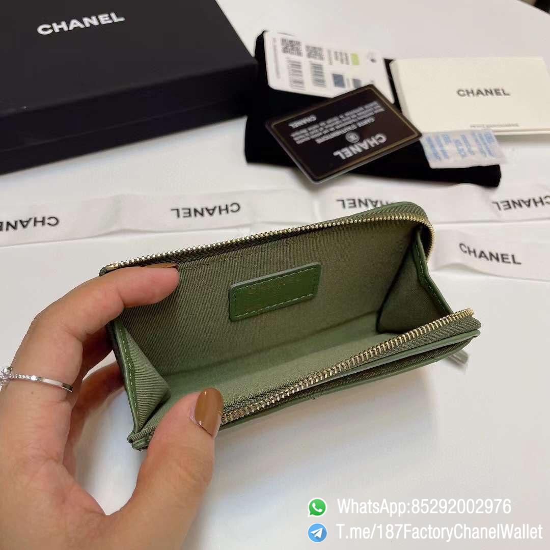 187 Factory Chanel Wallet 19 Zipped Card Holder Meadow Green Gold Tone Ruthenium Finish Metal 07 187 Factory Chanel Wallet 19 Zipped Card Holder Meadow Green Gold Tone Ruthenium Finish Metal 07
