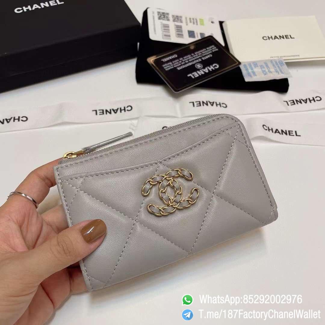 187 Factory Chanel Wallet 19 Zipped Card Holder Pearl Grey Gold Tone Ruthenium Finish Metal 01 187 Factory Chanel Wallet 19 Zipped Card Holder Pearl Grey Gold Tone Ruthenium Finish Metal 01