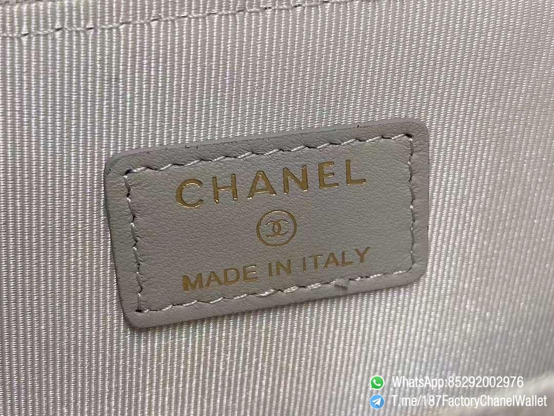 187 Factory Chanel Wallet 19 Zipped Card Holder Pearl Grey Gold Tone Ruthenium Finish Metal 09 187 Factory Chanel Wallet 19 Zipped Card Holder Pearl Grey Gold Tone Ruthenium Finish Metal 09