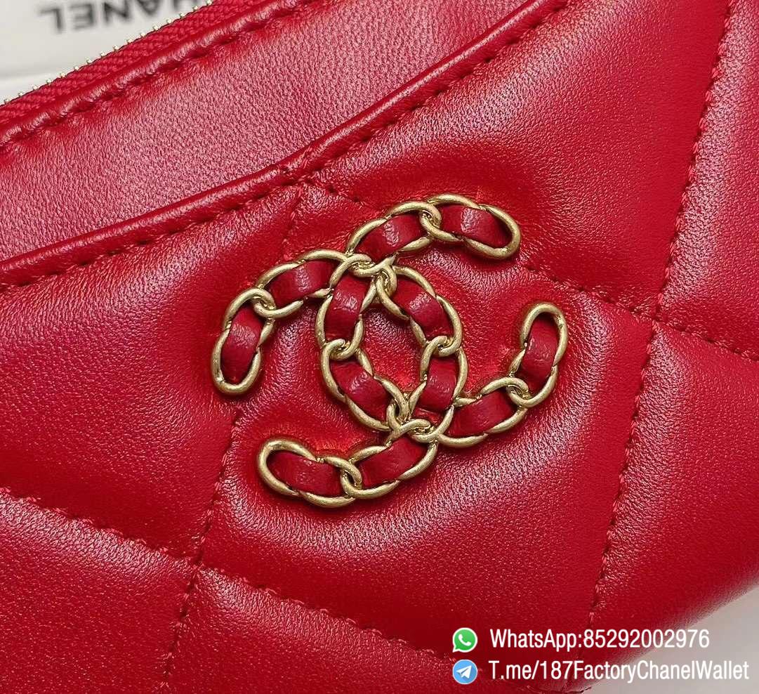 187 Factory Chanel Wallet 19 Zipped Card Holder Red Gold Tone Ruthenium Finish Metal 06 187 Factory Chanel Wallet 19 Zipped Card Holder Red Gold Tone Ruthenium Finish Metal 06