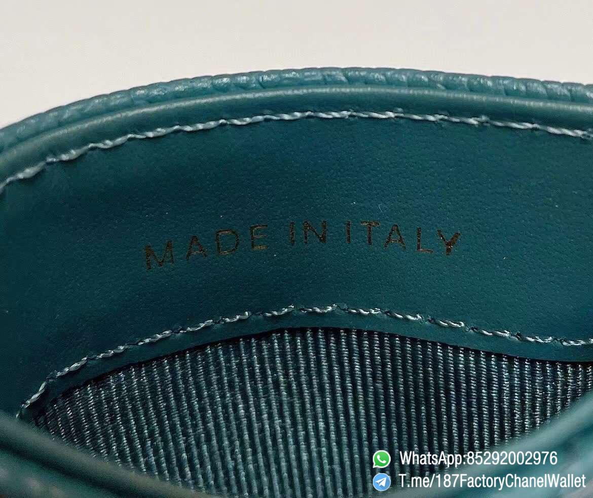 187 Factory Chanel Classic Card Holder Malachite Green Grained Shiny Gold Tone Metal 08 187 Factory Chanel Classic Card Holder Malachite Green Grained Shiny Gold Tone Metal 08