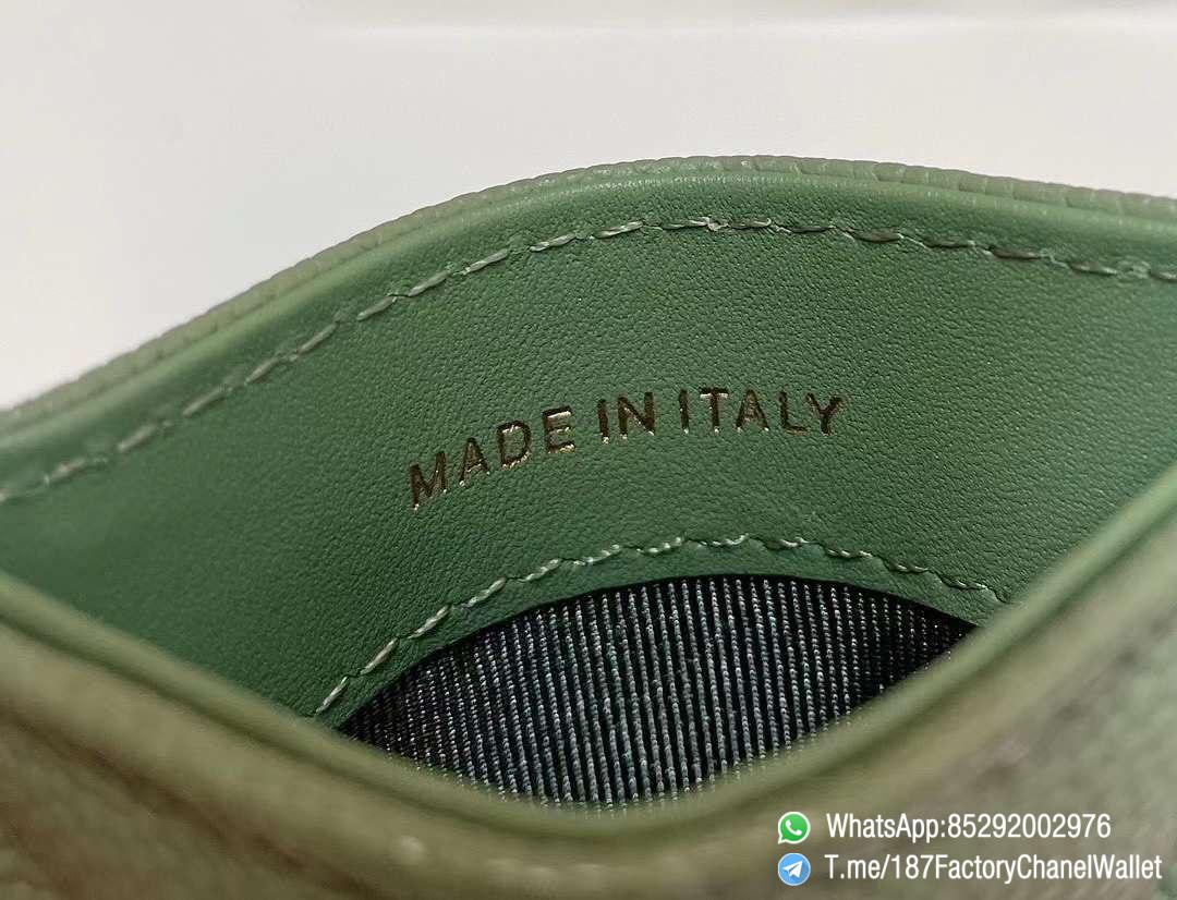 187 Factory Chanel Classic Card Holder Vert Benghal Green Grained Shiny Gold Tone Metal 08 187 Factory Chanel Classic Card Holder Vert Benghal Green Grained Shiny Gold Tone Metal 08