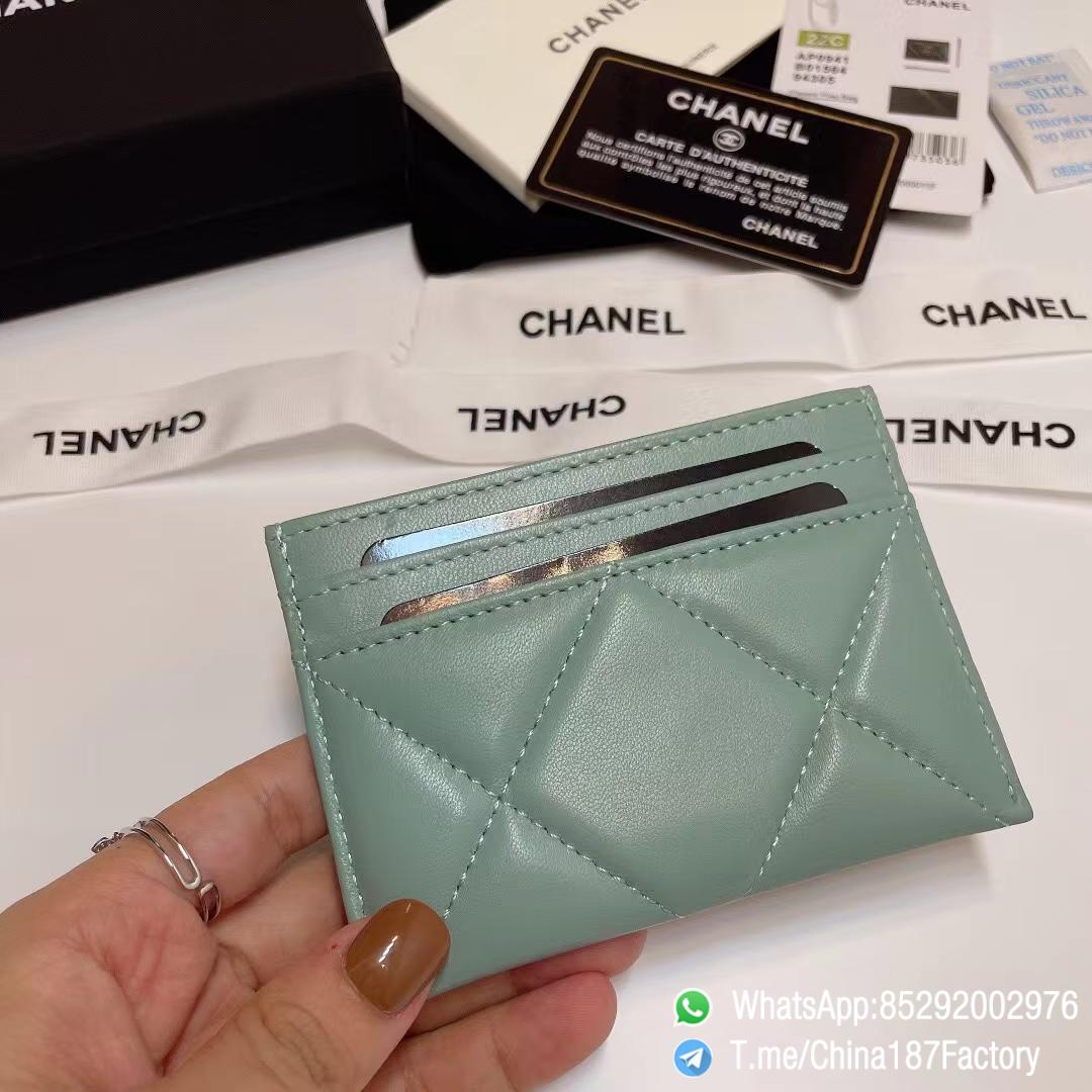 187 Factory Bags Chanel 19 Card Holder Aqua Green Shiny Lambskin Gold Tone Metal 03 187 Factory Bags Chanel 19 Card Holder Aqua Green Shiny Lambskin Gold Tone Metal 03