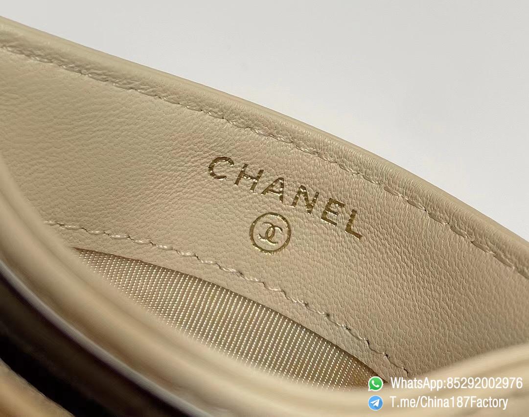 187 Factory Bags Chanel 19 Card Holder Beige Shiny Lambskin Gold Tone Metal 07 187 Factory Bags Chanel 19 Card Holder Beige Shiny Lambskin Gold Tone Metal 07
