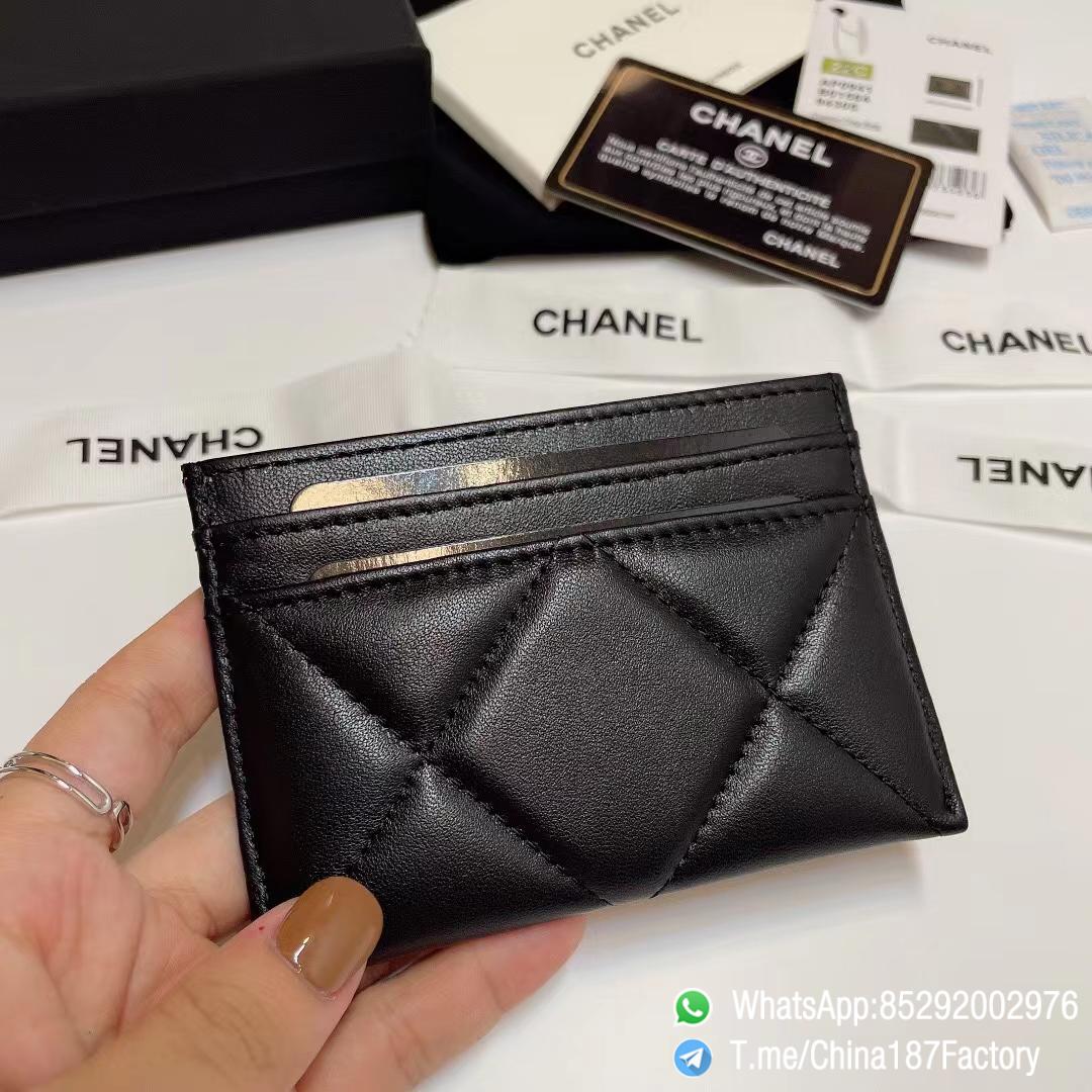 187 Factory Bags Chanel 19 Card Holder Black Shiny Lambskin Gold Tone Metal 03 187 Factory Bags Chanel 19 Card Holder Black Shiny Lambskin Gold Tone Metal 03