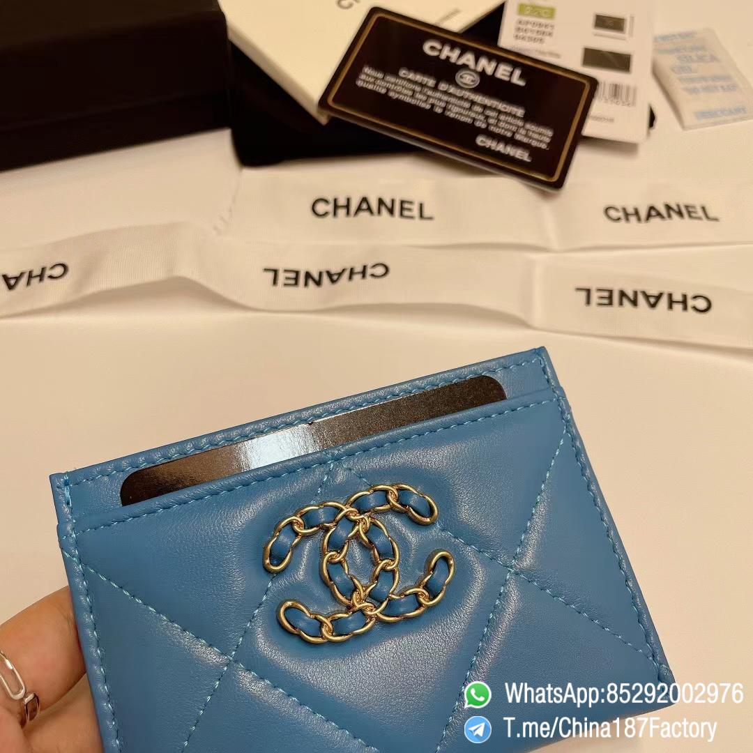 187 Factory Bags Chanel 19 Card Holder Blue Shiny Lambskin Gold Tone Metal 05 187 Factory Bags Chanel 19 Card Holder Blue Shiny Lambskin Gold Tone Metal 05