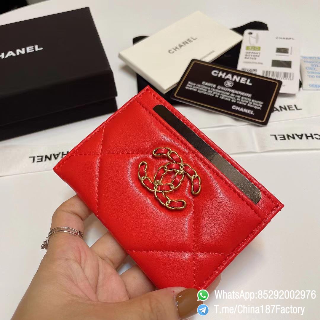 187 Factory Bags Chanel 19 Card Holder Bright Red Shiny Lambskin Gold Tone Metal 02 187 Factory Bags Chanel 19 Card Holder Bright Red Shiny Lambskin Gold Tone Metal 02
