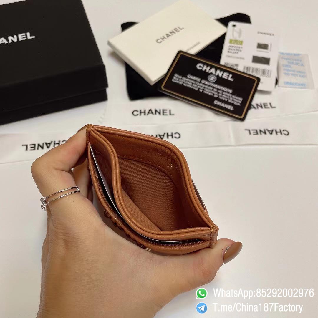 187 Factory Bags Chanel 19 Card Holder Brown Shiny Lambskin Gold Tone Metal 06 187 Factory Bags Chanel 19 Card Holder Brown Shiny Lambskin Gold Tone Metal 06