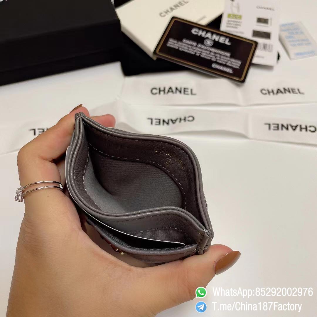 187 Factory Bags Chanel 19 Card Holder Grey Shiny Lambskin Gold Tone Metal 06 187 Factory Bags Chanel 19 Card Holder Grey Shiny Lambskin Gold Tone Metal 06