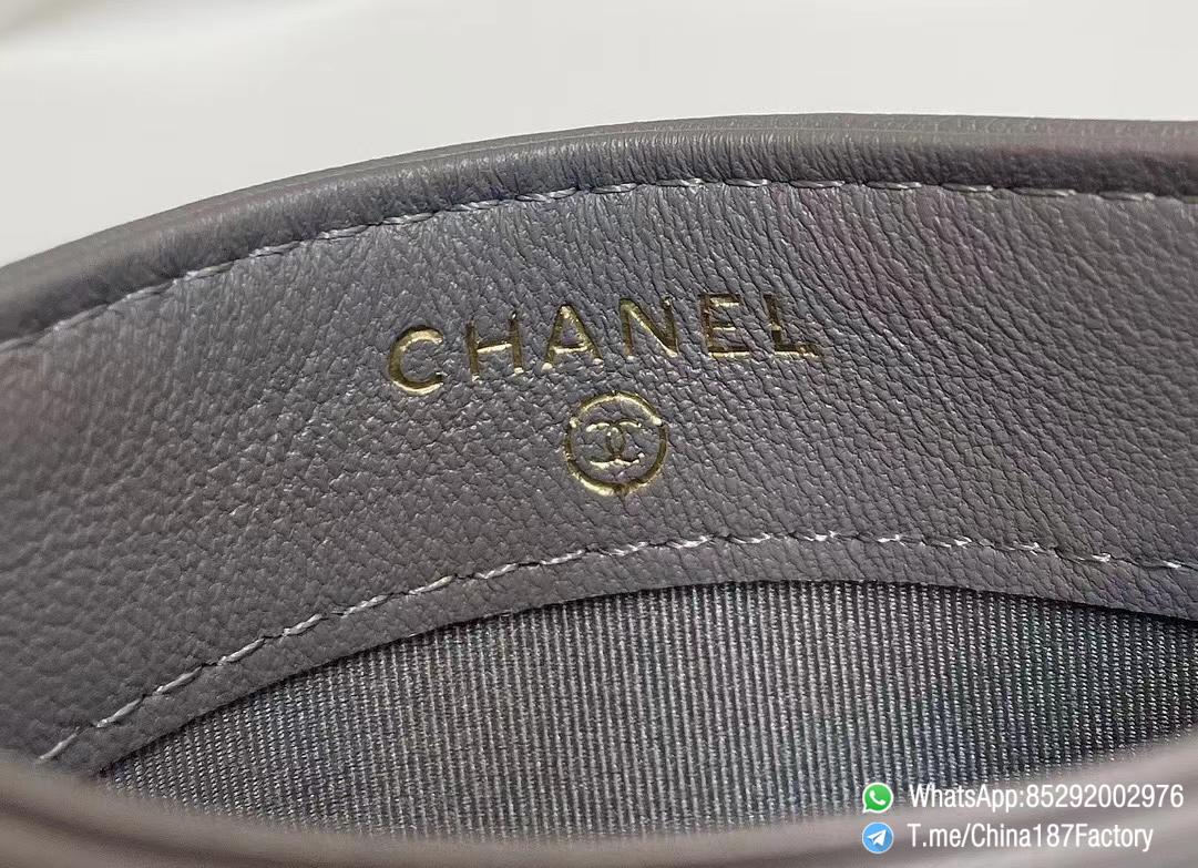 187 Factory Bags Chanel 19 Card Holder Grey Shiny Lambskin Gold Tone Metal 07 187 Factory Bags Chanel 19 Card Holder Grey Shiny Lambskin Gold Tone Metal 07
