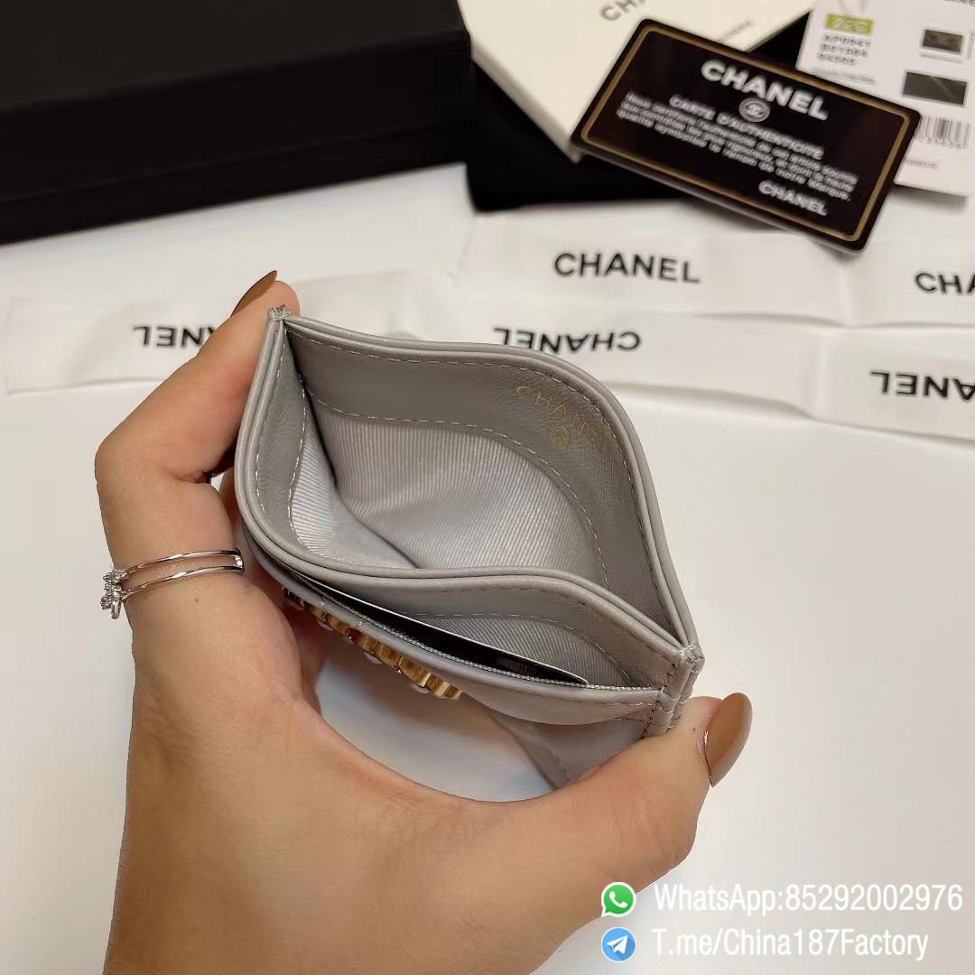 187 Factory Bags Chanel 19 Card Holder Pearl Grey Shiny Lambskin Gold Tone Metal 06 187 Factory Bags Chanel 19 Card Holder Pearl Grey Shiny Lambskin Gold Tone Metal 06