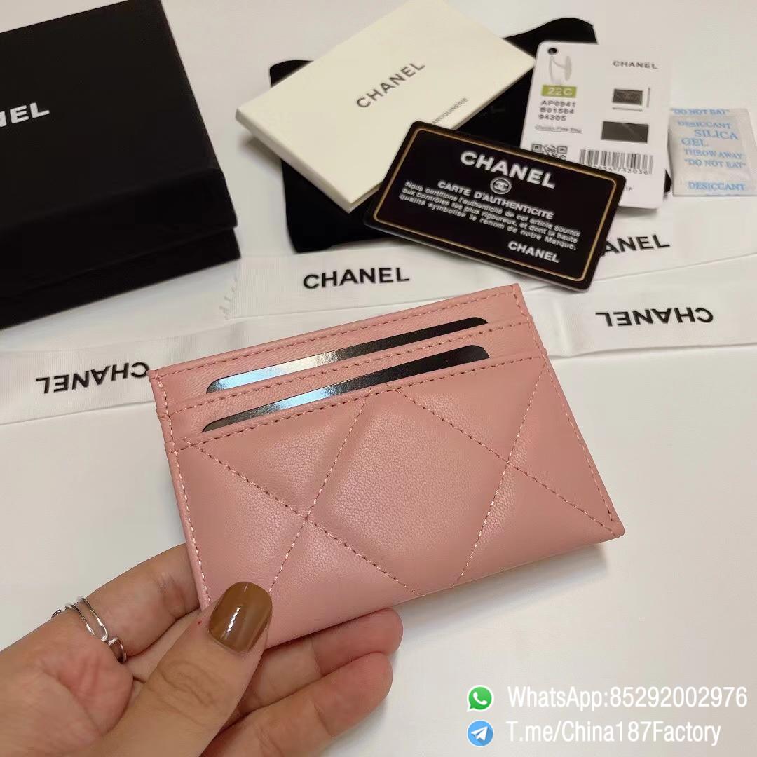 187 Factory Bags Chanel 19 Card Holder Pink Shiny Lambskin Gold Tone Metal 03 187 Factory Bags Chanel 19 Card Holder Pink Shiny Lambskin Gold Tone Metal 03