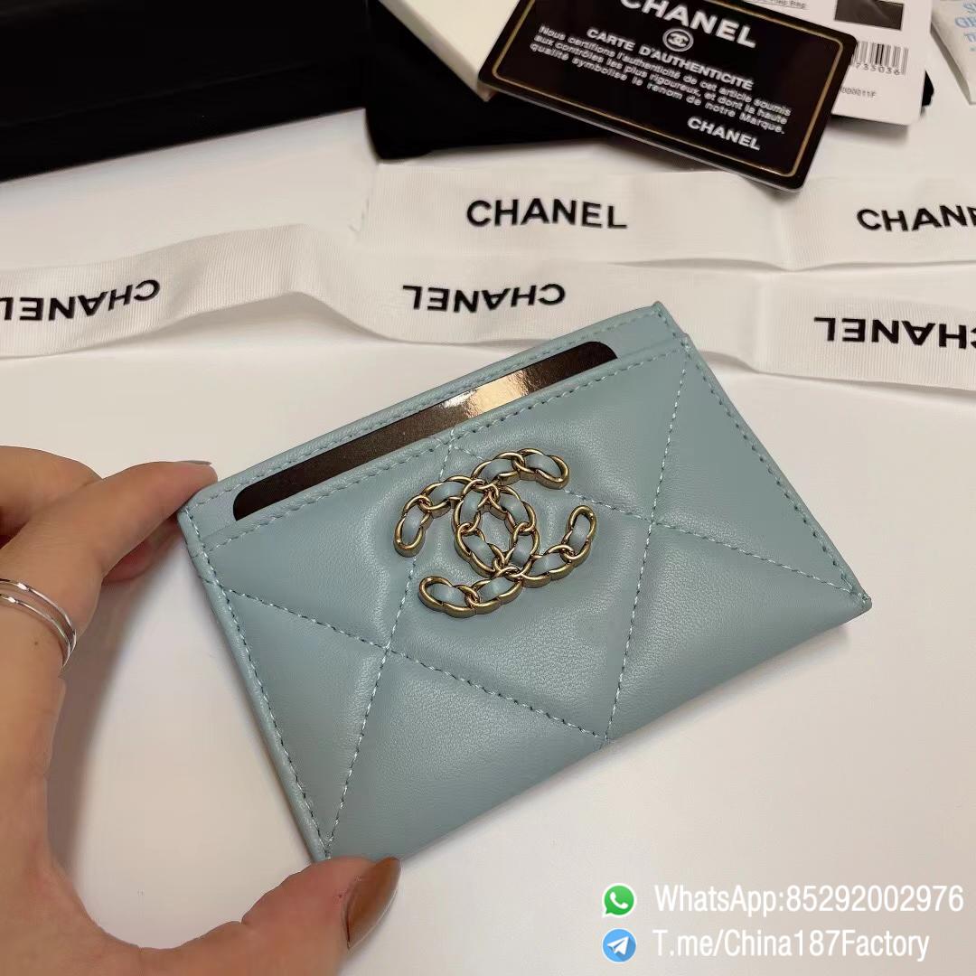 187 Factory Bags Chanel 19 Card Holder Sky Blue Shiny Lambskin Gold Tone Metal 04 187 Factory Bags Chanel 19 Card Holder Sky Blue Shiny Lambskin Gold Tone Metal 04