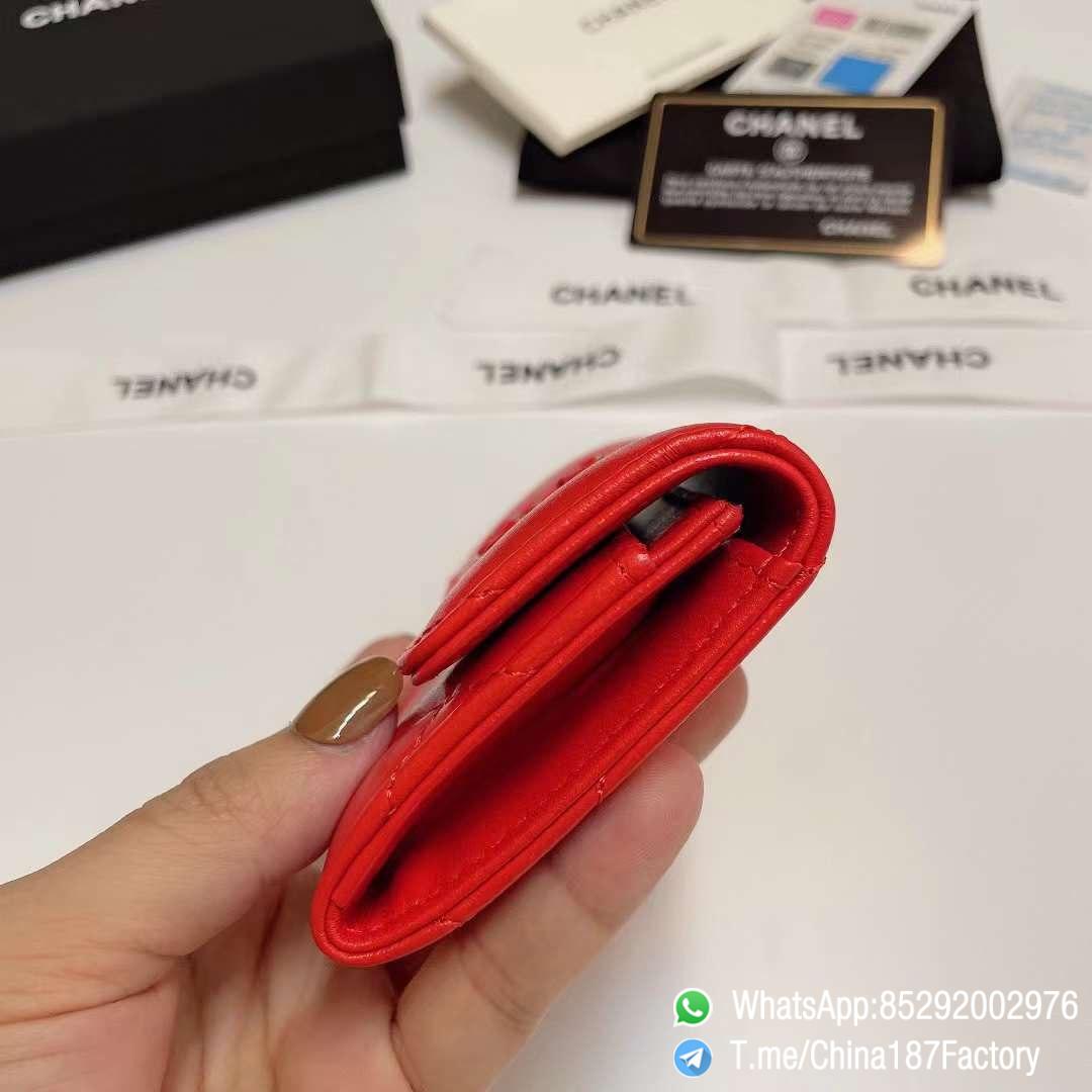 187 Factory Bags Chanel 19 Flap Card Holder Bright Red Shiny Lambskin Gold Tone Metal 05 187 Factory Bags Chanel 19 Flap Card Holder Bright Red Shiny Lambskin Gold Tone Metal 05
