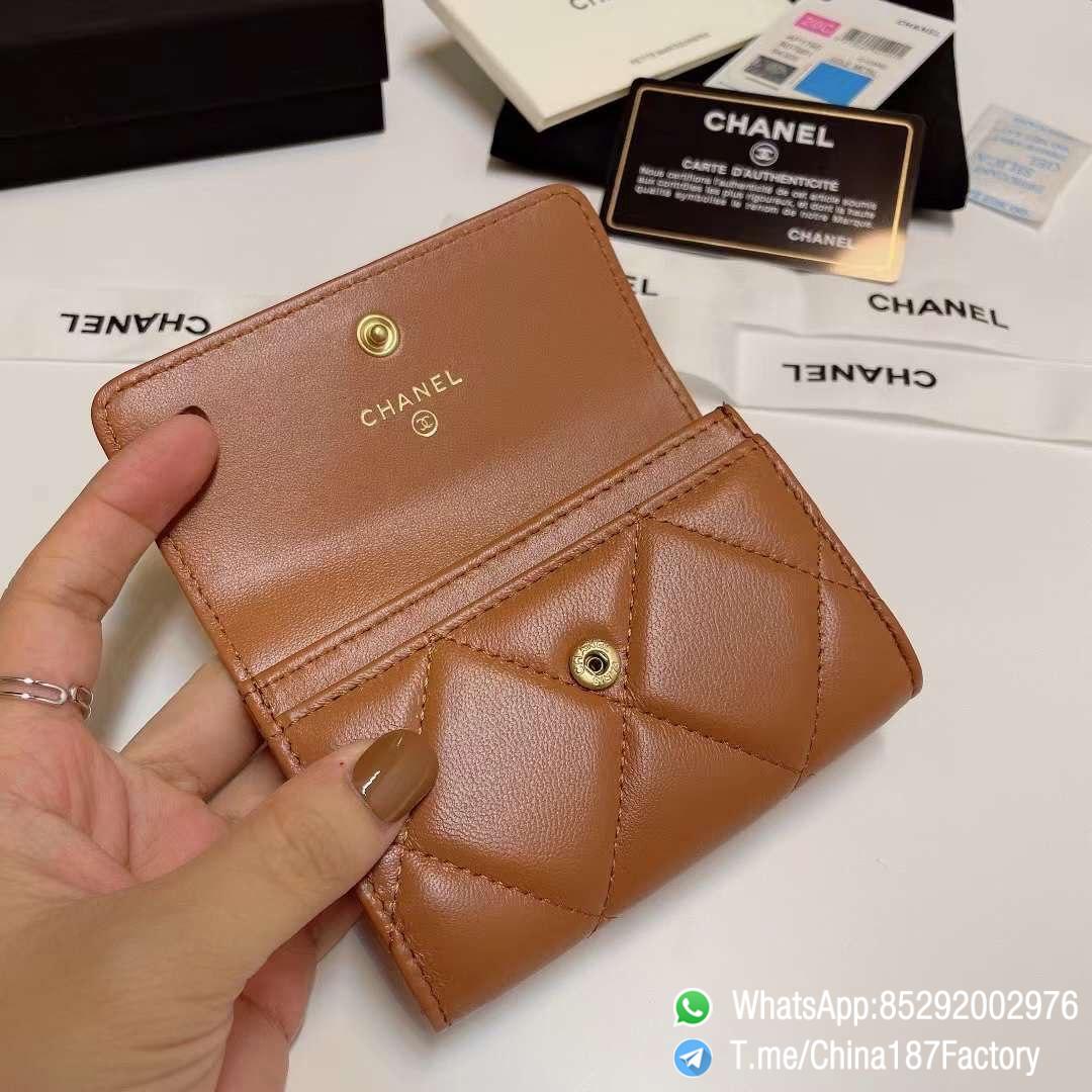 187 Factory Bags Chanel 19 Flap Card Holder Brown Shiny Lambskin Gold Tone Metal 06 187 Factory Bags Chanel 19 Flap Card Holder Brown Shiny Lambskin Gold Tone Metal 06