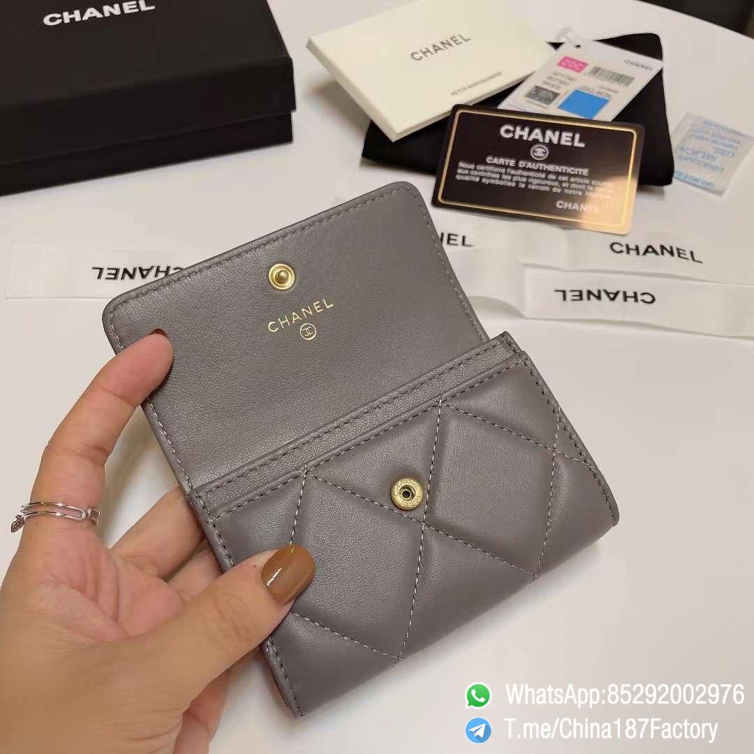 187 Factory Bags Chanel 19 Flap Card Holder Grey Shiny Lambskin Gold Tone Metal 06 187 Factory Bags Chanel 19 Flap Card Holder Grey Shiny Lambskin Gold Tone Metal 06