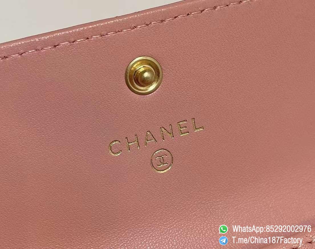 187 Factory Bags Chanel 19 Flap Card Holder Pink Shiny Lambskin Gold Tone Metal 09 187 Factory Bags Chanel 19 Flap Card Holder Pink Shiny Lambskin Gold Tone Metal 09