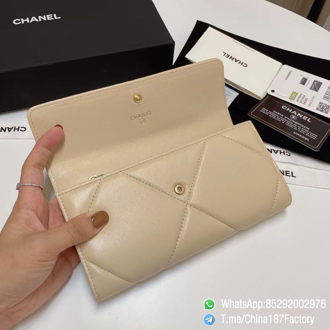 187 Factory Bags Chanel 19 Long Wallet Beige Shiny Lambskin Gold Tone Metal 06 187 Factory Bags Chanel 19 Long Wallet Beige Shiny Lambskin Gold Tone Metal 06