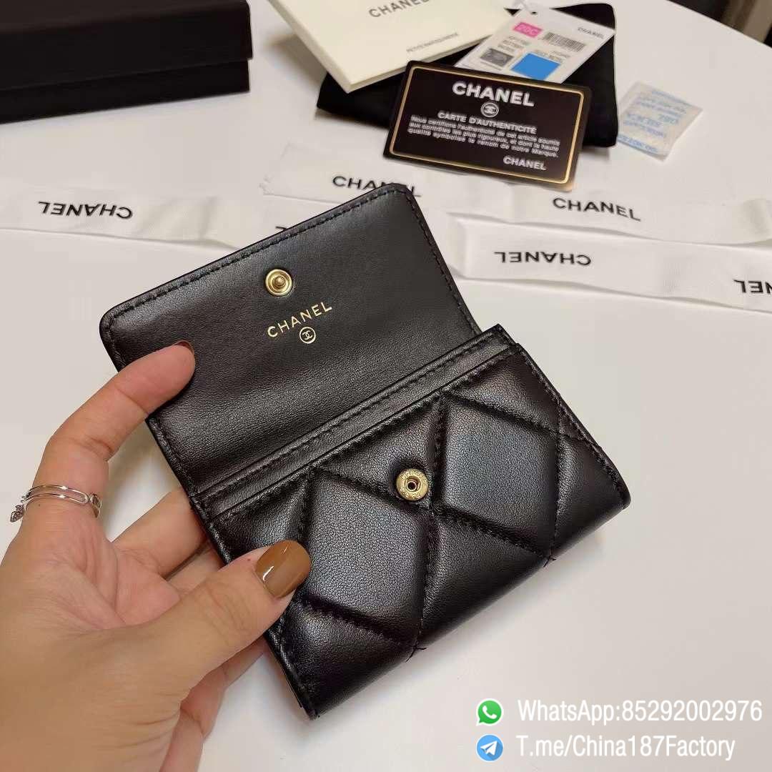 187 Factory Chanel 19 Flap Card Holder Black Shiny Lambskin Gold Tone 06 187 Factory Chanel 19 Flap Card Holder Black Shiny Lambskin Gold Tone 06