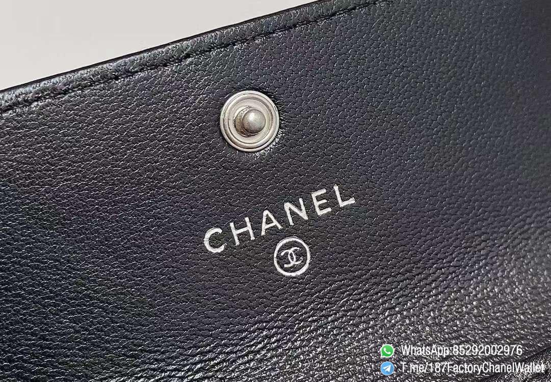 187 Factory Chanel 19 Flap Card Holder Black Shiny Lambskin Silver Tone Ruthenium Finish Metal 08 187 Factory Chanel 19 Flap Card Holder Black Shiny Lambskin Silver Tone Ruthenium Finish Metal 08