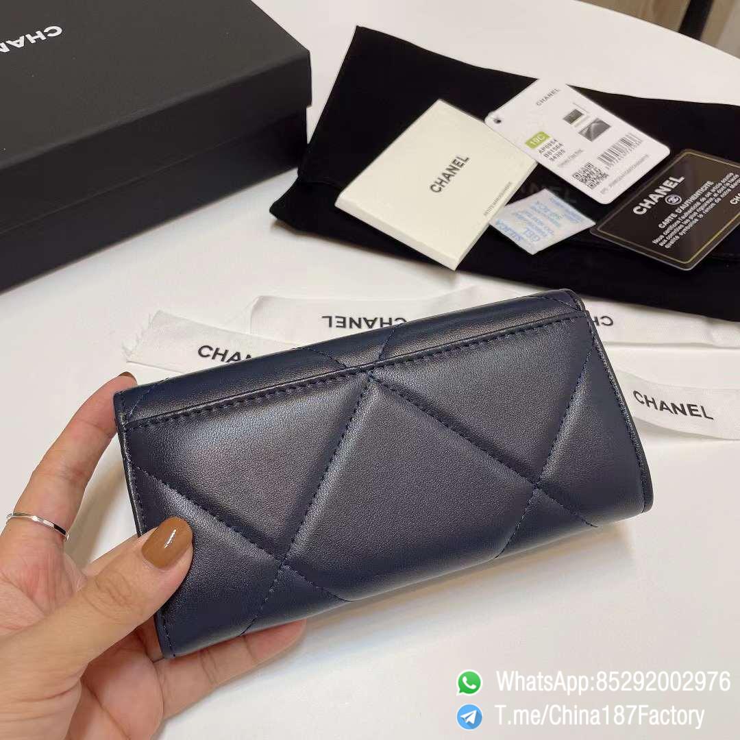 187 Factory Bags Chanel 19 Middle Cambon Wallet Abysse Blue Shiny Lambskin Gold Tone Metal 03 187 Factory Bags Chanel 19 Middle Cambon Wallet Abysse Blue Shiny Lambskin Gold Tone Metal 03