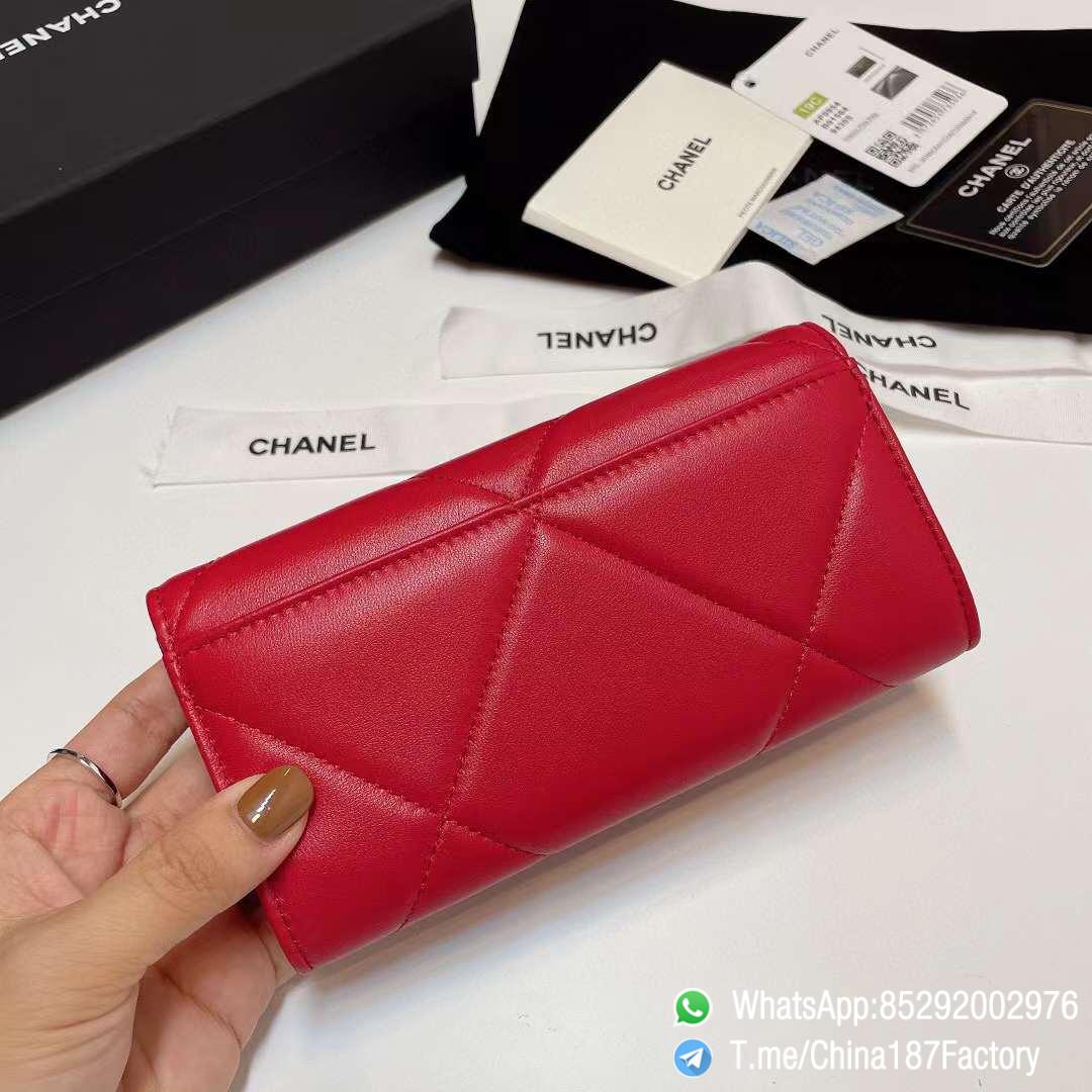 187 Factory Bags Chanel 19 Middle Cambon Wallet Red Shiny Lambskin Gold Tone Metal 03 187 Factory Bags Chanel 19 Middle Cambon Wallet Red Shiny Lambskin Gold Tone Metal 03