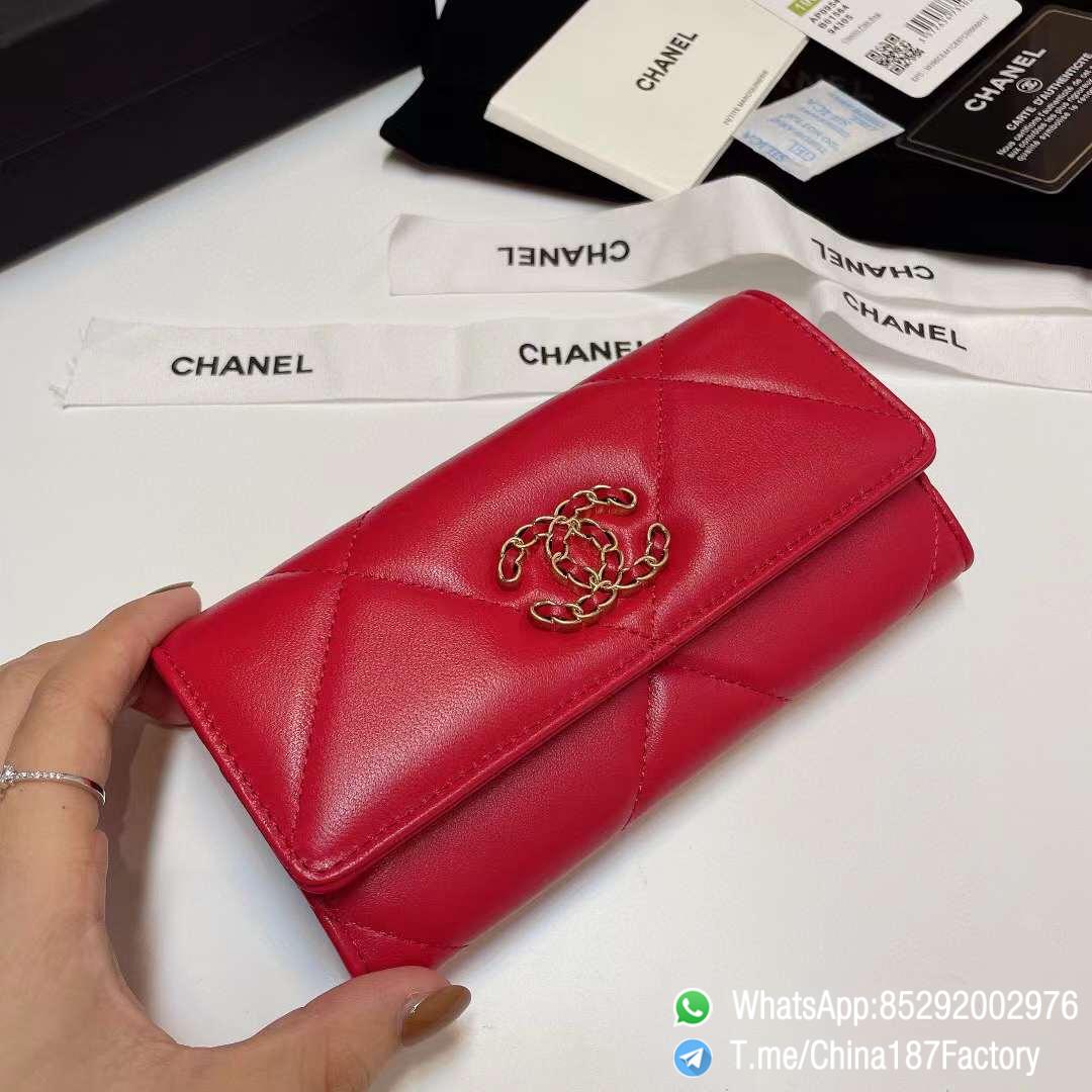 187 Factory Bags Chanel 19 Middle Cambon Wallet Red Shiny Lambskin Gold Tone Metal 04 187 Factory Bags Chanel 19 Middle Cambon Wallet Red Shiny Lambskin Gold Tone Metal 04
