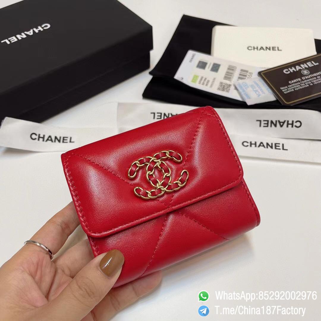 187 Factory Bags Chanel 19 Mini Three Fold Wallet Red Shiny Lambskin Gold Tone Metal 01 187 Factory Bags Chanel 19 Mini Three Fold Wallet Red Shiny Lambskin Gold Tone Metal 01