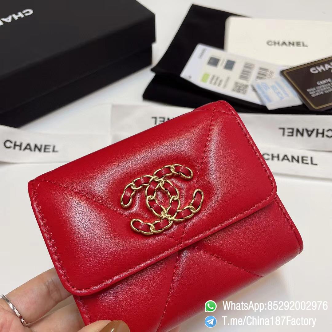 187 Factory Bags Chanel 19 Mini Three Fold Wallet Red Shiny Lambskin Gold Tone Metal 04 187 Factory Bags Chanel 19 Mini Three Fold Wallet Red Shiny Lambskin Gold Tone Metal 04