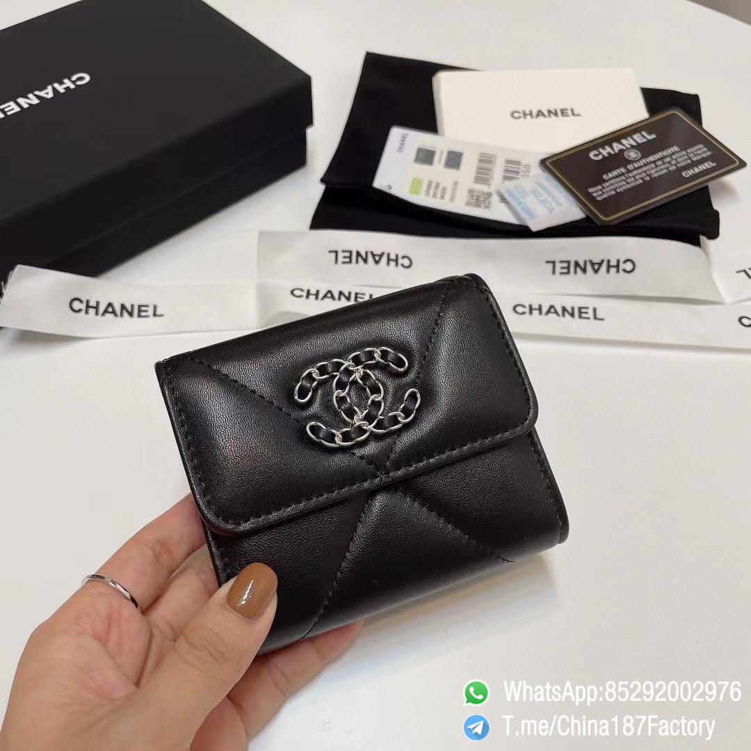 187 Factory Bags Chanel 19 Mini Wallet Black Shiny Lambskin Silver Tone Metal 01 187 Factory Bags Chanel 19 Mini Wallet Black Shiny Lambskin Silver Tone Metal 01