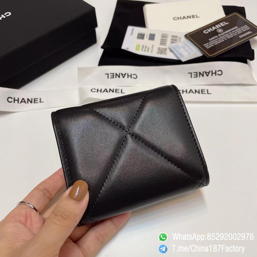 187 Factory Bags Chanel 19 Mini Wallet Black Shiny Lambskin Silver Tone Metal 03 187 Factory Bags Chanel 19 Mini Wallet Black Shiny Lambskin Silver Tone Metal 03