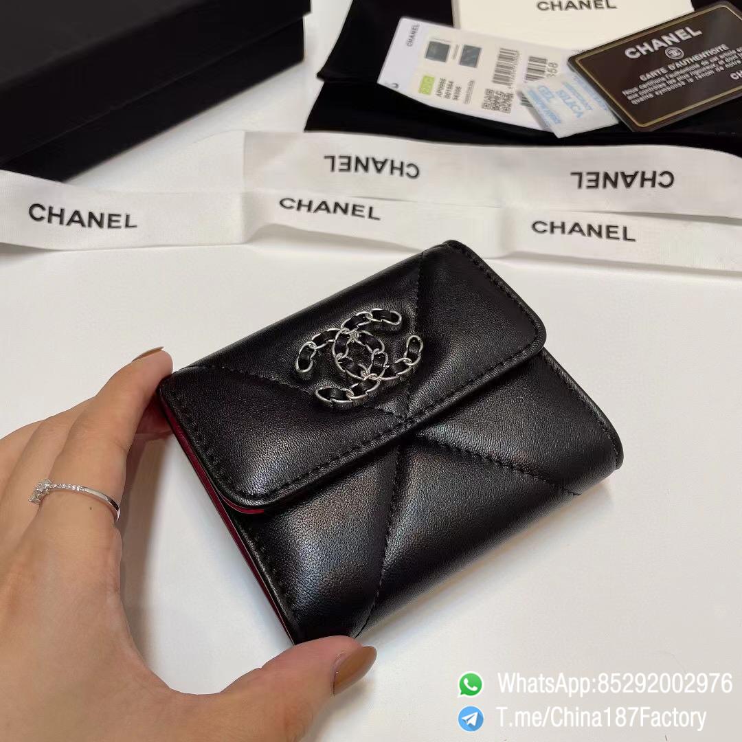 187 Factory Bags Chanel 19 Mini Wallet Black Shiny Lambskin Silver Tone Metal 04 187 Factory Bags Chanel 19 Mini Wallet Black Shiny Lambskin Silver Tone Metal 04