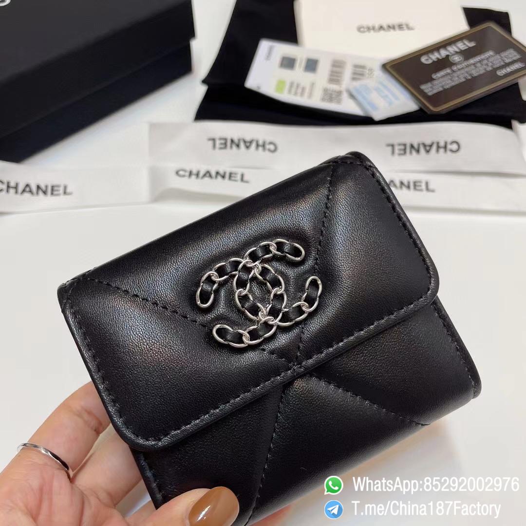 187 Factory Bags Chanel 19 Mini Wallet Black Shiny Lambskin Silver Tone Metal 05 187 Factory Bags Chanel 19 Mini Wallet Black Shiny Lambskin Silver Tone Metal 05