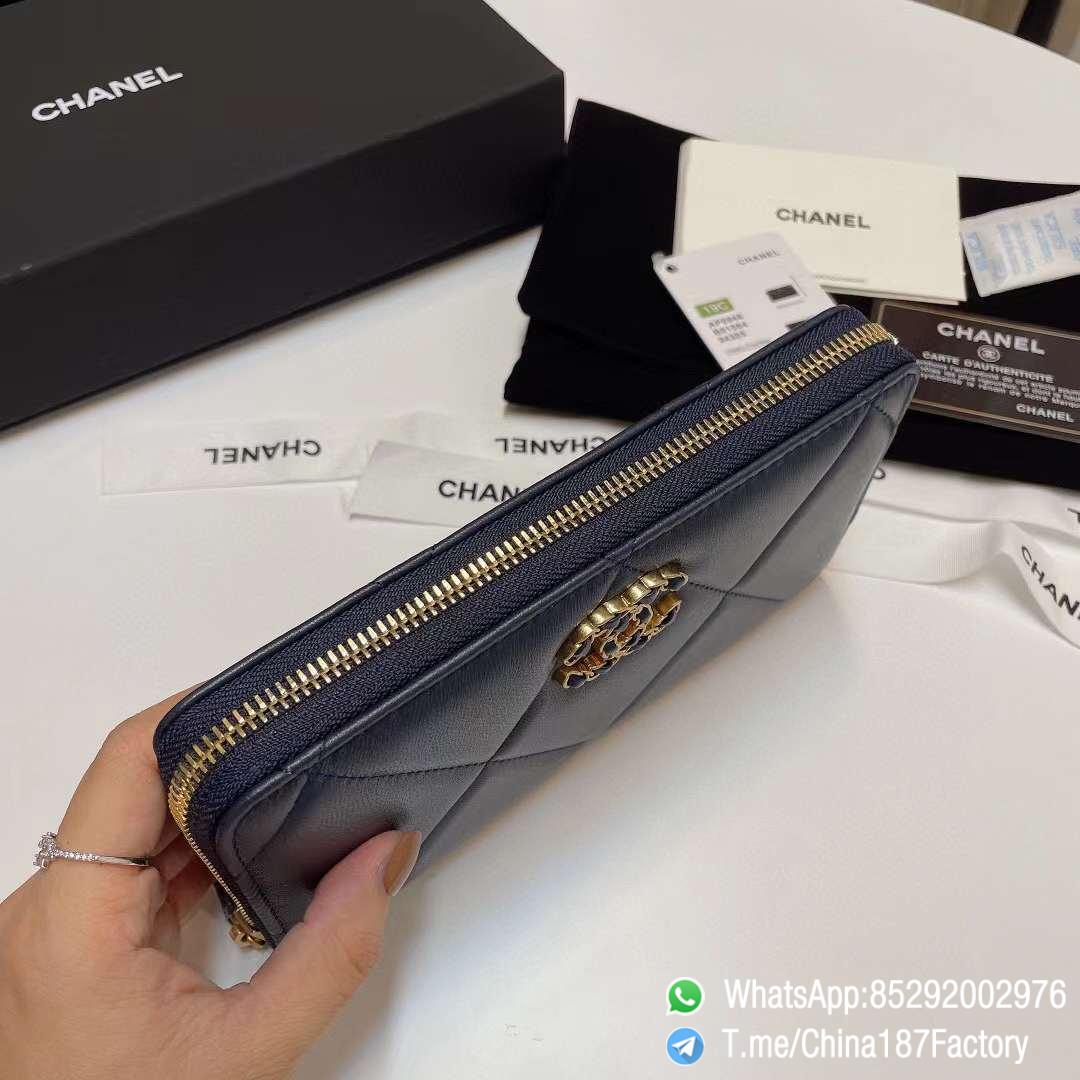187 Factory Bags Chanel 19 Zipped Long Wallet Abysse Blue Shiny Lambskin Gold Tone Metal 05 187 Factory Bags Chanel 19 Zipped Long Wallet Abysse Blue Shiny Lambskin Gold Tone Metal 05