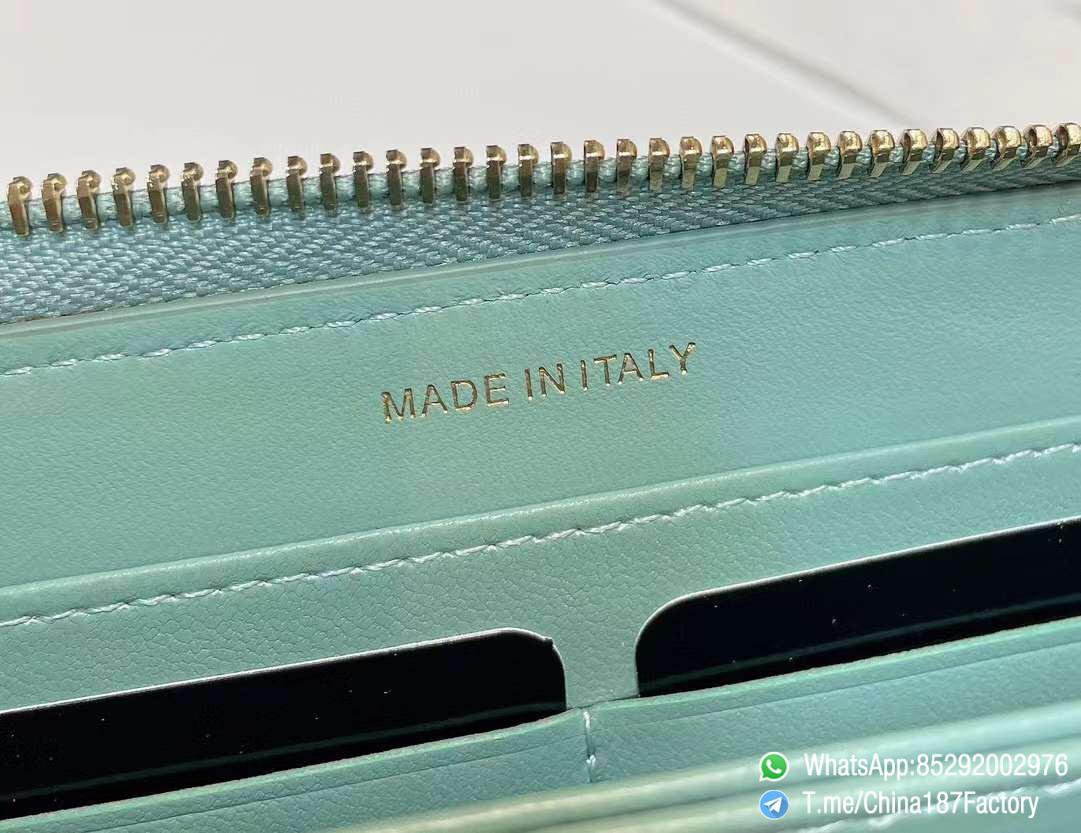 187 Factory Bags Chanel 19 Zipped Long Wallet Aqua Green Shiny Lambskin Gold Tone Metal 08 187 Factory Bags Chanel 19 Zipped Long Wallet Aqua Green Shiny Lambskin Gold Tone Metal 08
