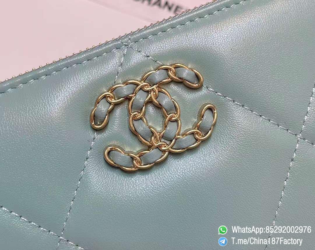 187 Factory Bags Chanel 19 Zipped Long Wallet Aqua Green Shiny Lambskin Gold Tone Metal 09 187 Factory Bags Chanel 19 Zipped Long Wallet Aqua Green Shiny Lambskin Gold Tone Metal 09