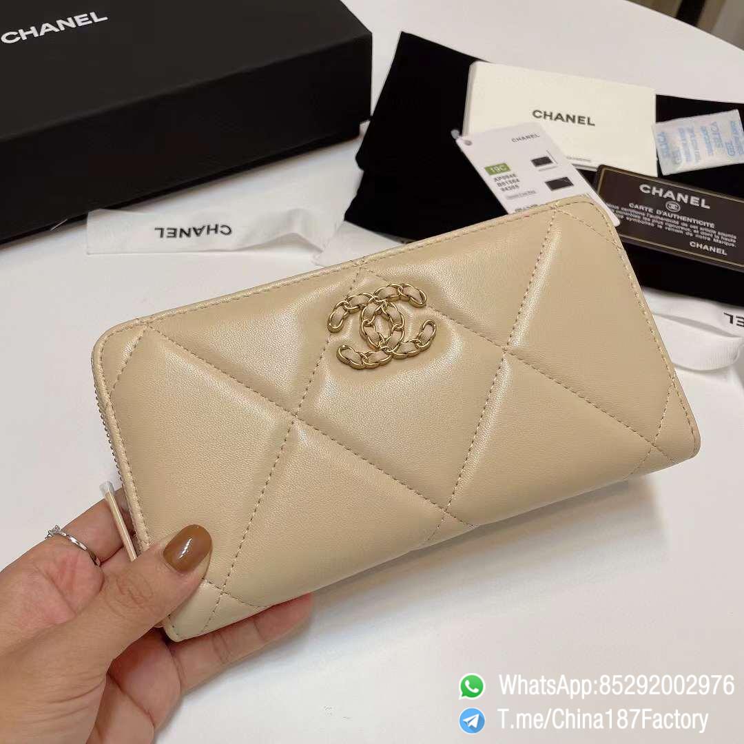 187 Factory Bags Chanel 19 Zipped Long Wallet Beige Shiny Lambskin Gold Tone Metal 01 187 Factory Bags Chanel 19 Zipped Long Wallet Beige Shiny Lambskin Gold Tone Metal 01