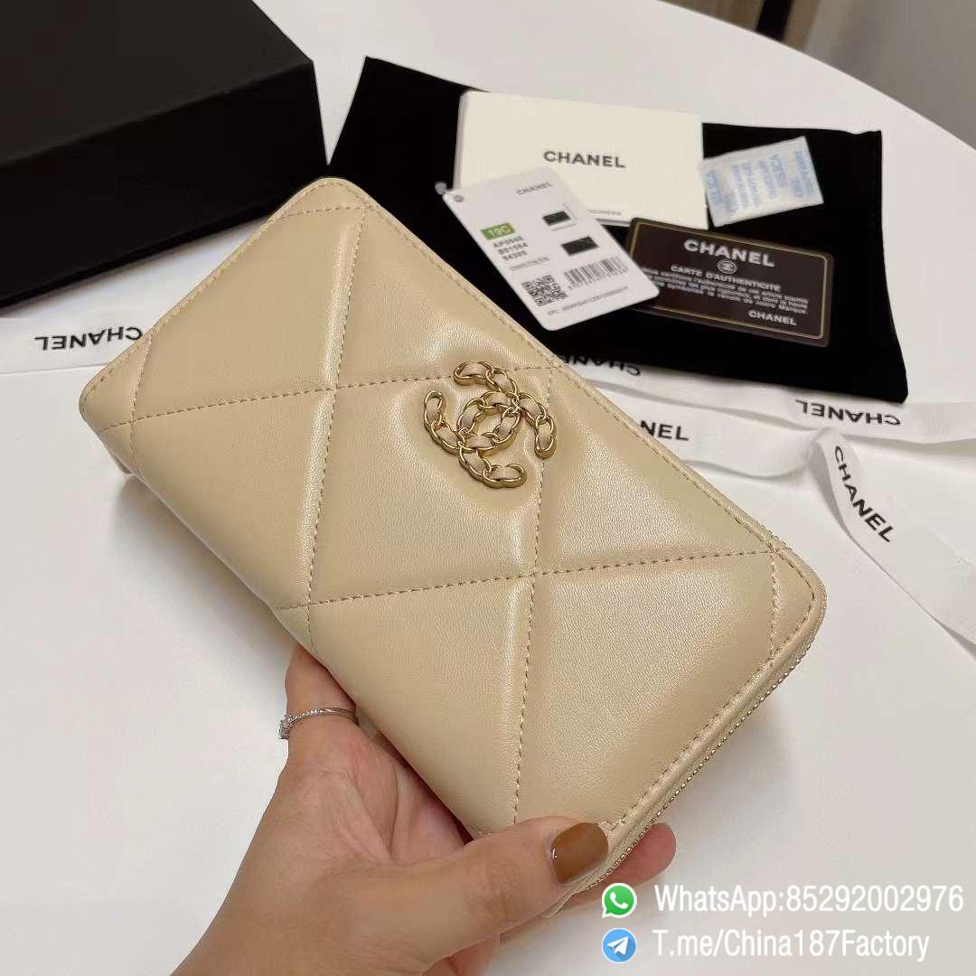 187 Factory Bags Chanel 19 Zipped Long Wallet Beige Shiny Lambskin Gold Tone Metal 02 187 Factory Bags Chanel 19 Zipped Long Wallet Beige Shiny Lambskin Gold Tone Metal 02