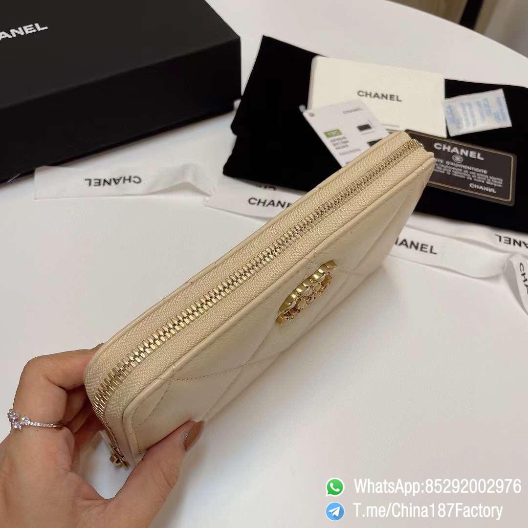 187 Factory Bags Chanel 19 Zipped Long Wallet Beige Shiny Lambskin Gold Tone Metal 05 187 Factory Bags Chanel 19 Zipped Long Wallet Beige Shiny Lambskin Gold Tone Metal 05