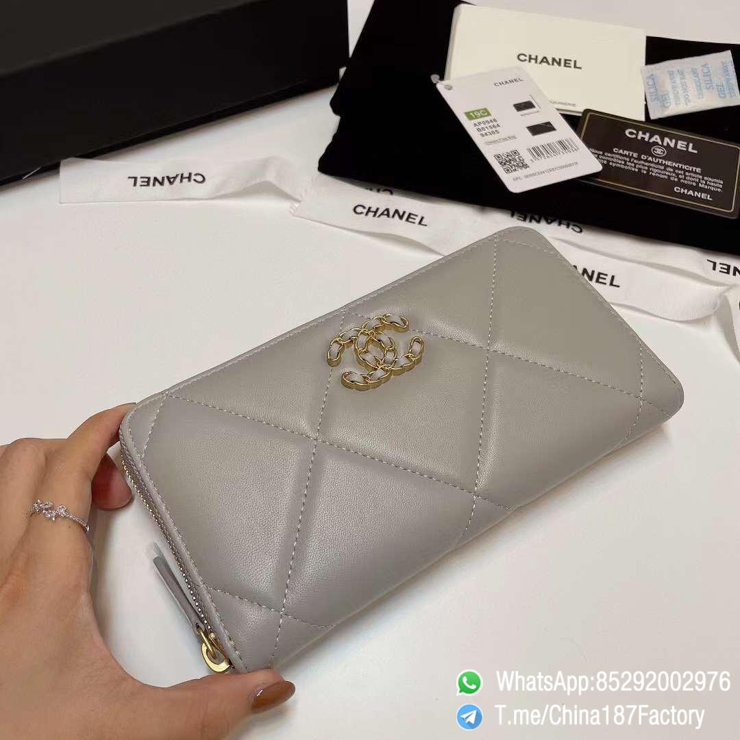 187 Factory Bags Chanel 19 Zipped Long Wallet Pearl Grey Shiny Lambskin Gold Tone Metal 04 187 Factory Bags Chanel 19 Zipped Long Wallet Pearl Grey Shiny Lambskin Gold Tone Metal 04