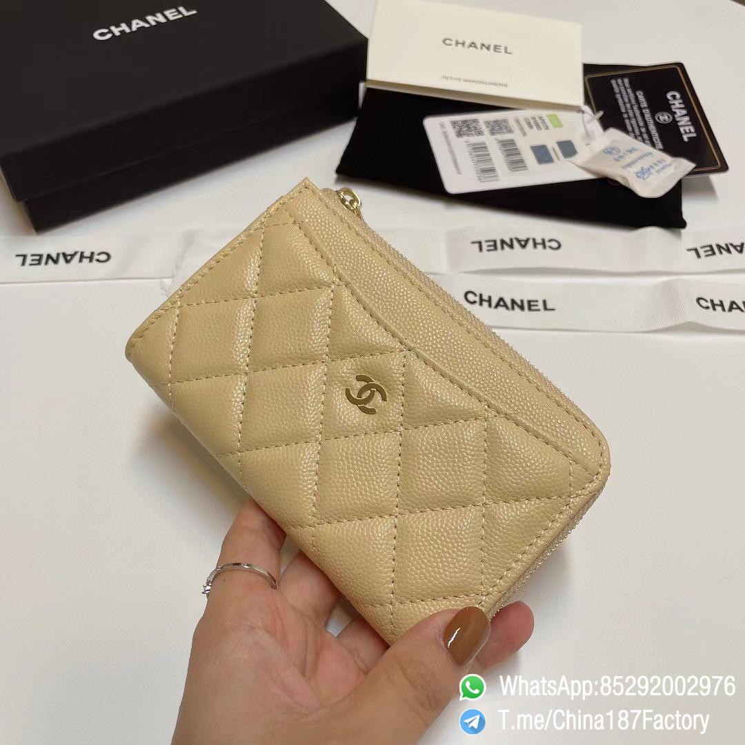 187 Factory Bags Chanel Classic Zipped Coin Purse with Card Slots Beige Grained Shiny Lambskin Gold Tone Metal 02 187 Factory Bags Chanel Classic Zipped Coin Purse with Card Slots Beige Grained Shiny Lambskin Gold Tone Metal 02
