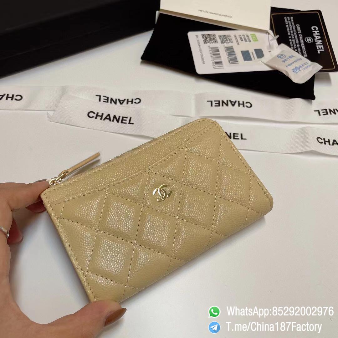 187 Factory Bags Chanel Classic Zipped Coin Purse with Card Slots Beige Grained Shiny Lambskin Gold Tone Metal 03 187 Factory Bags Chanel Classic Zipped Coin Purse with Card Slots Beige Grained Shiny Lambskin Gold Tone Metal 03
