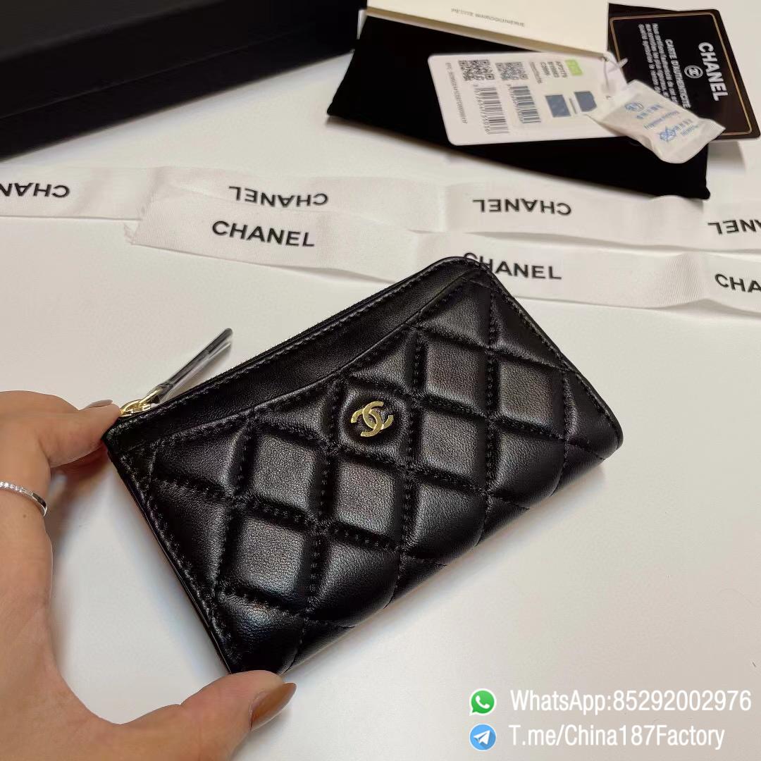 187 Factory Bags Chanel Classic Zipped Coin Purse with Card Slots Black Shiny Lambskin Gold Tone Metal 02 187 Factory Bags Chanel Classic Zipped Coin Purse with Card Slots Black Shiny Lambskin Gold Tone Metal 02