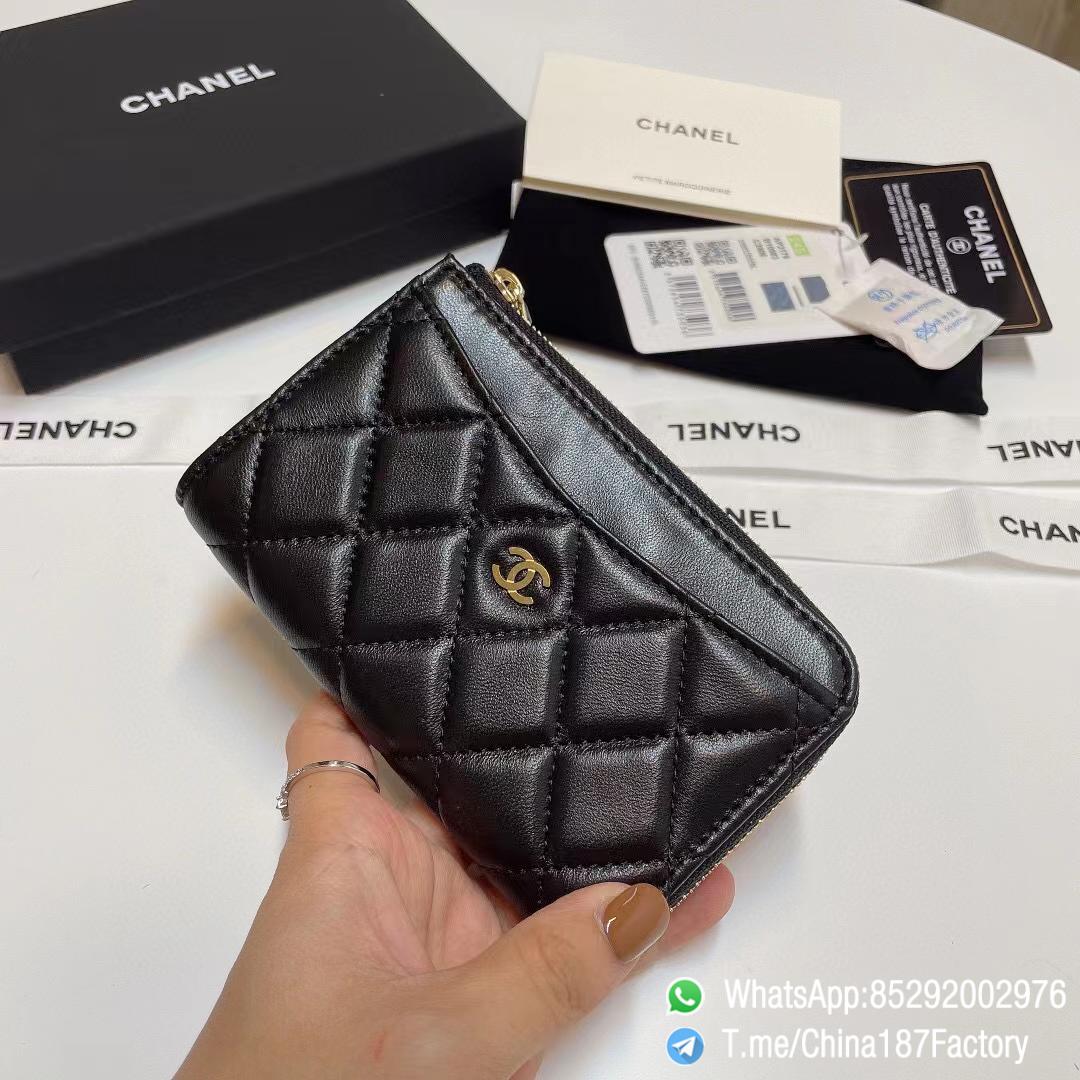187 Factory Bags Chanel Classic Zipped Coin Purse with Card Slots Black Shiny Lambskin Gold Tone Metal 03 187 Factory Bags Chanel Classic Zipped Coin Purse with Card Slots Black Shiny Lambskin Gold Tone Metal 03