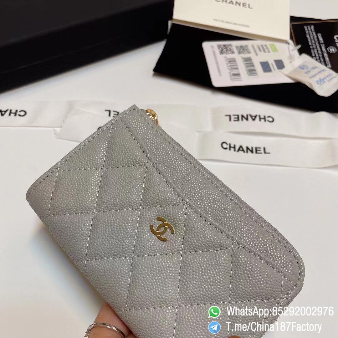 187 Factory Bags Chanel Classic Zipped Coin Purse with Card Slots Pearl Gray Grained Shiny Lambskin Gold Tone Metal 04 187 Factory Bags Chanel Classic Zipped Coin Purse with Card Slots Pearl Gray Grained Shiny Lambskin Gold Tone Metal 04